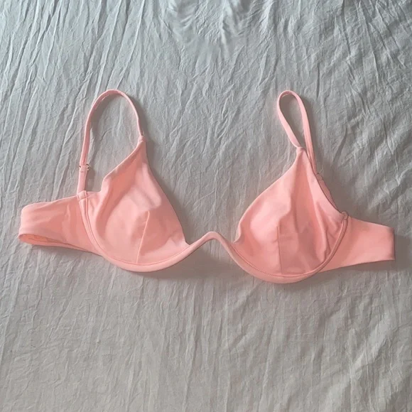 Peach two piece swimsuit - Picture 6 of 11